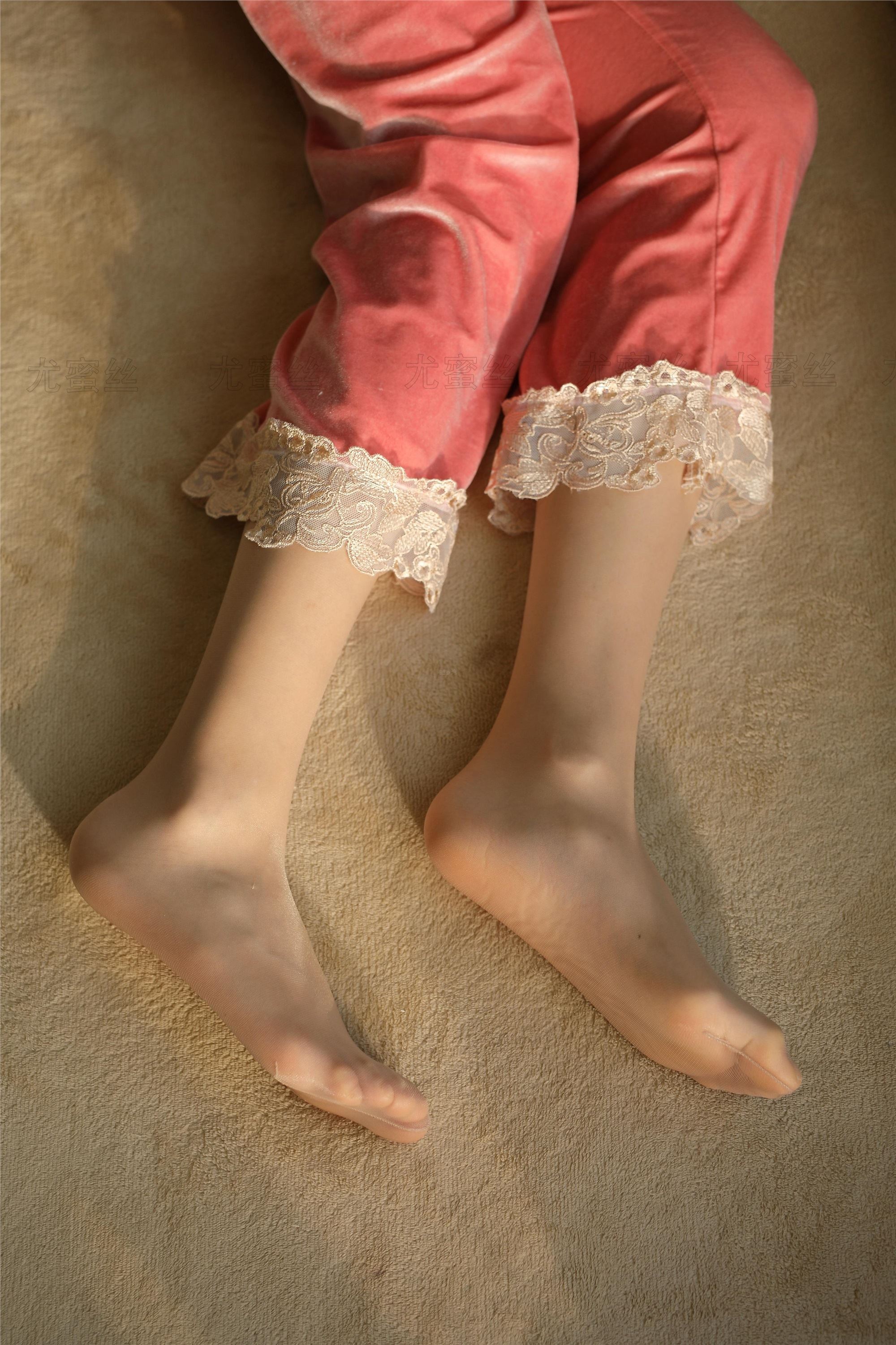 尤蜜丝 穿搭写真 NO.028